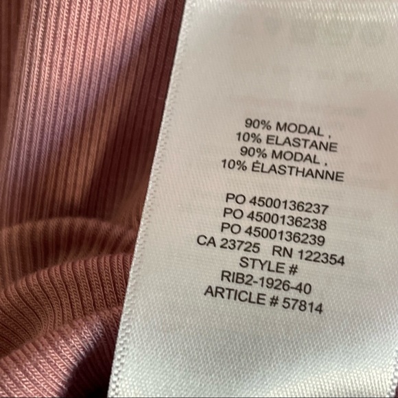 ARITZIA SUNDAY BEST Freshman Ribbed Turtleneck Dusty Rose Pink - Picture 8 of 9